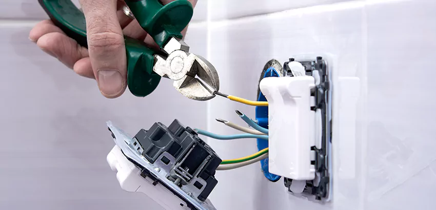 Outlet and Switch Repair Services in Alabaster